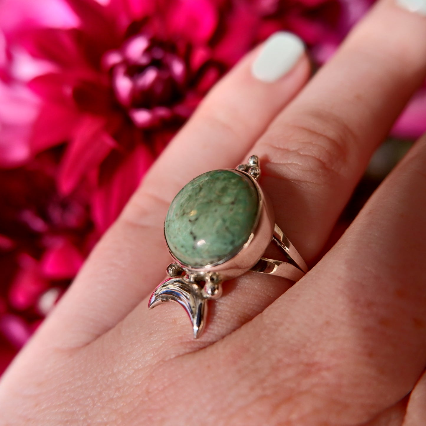 Turquoise Round Moon Ring
