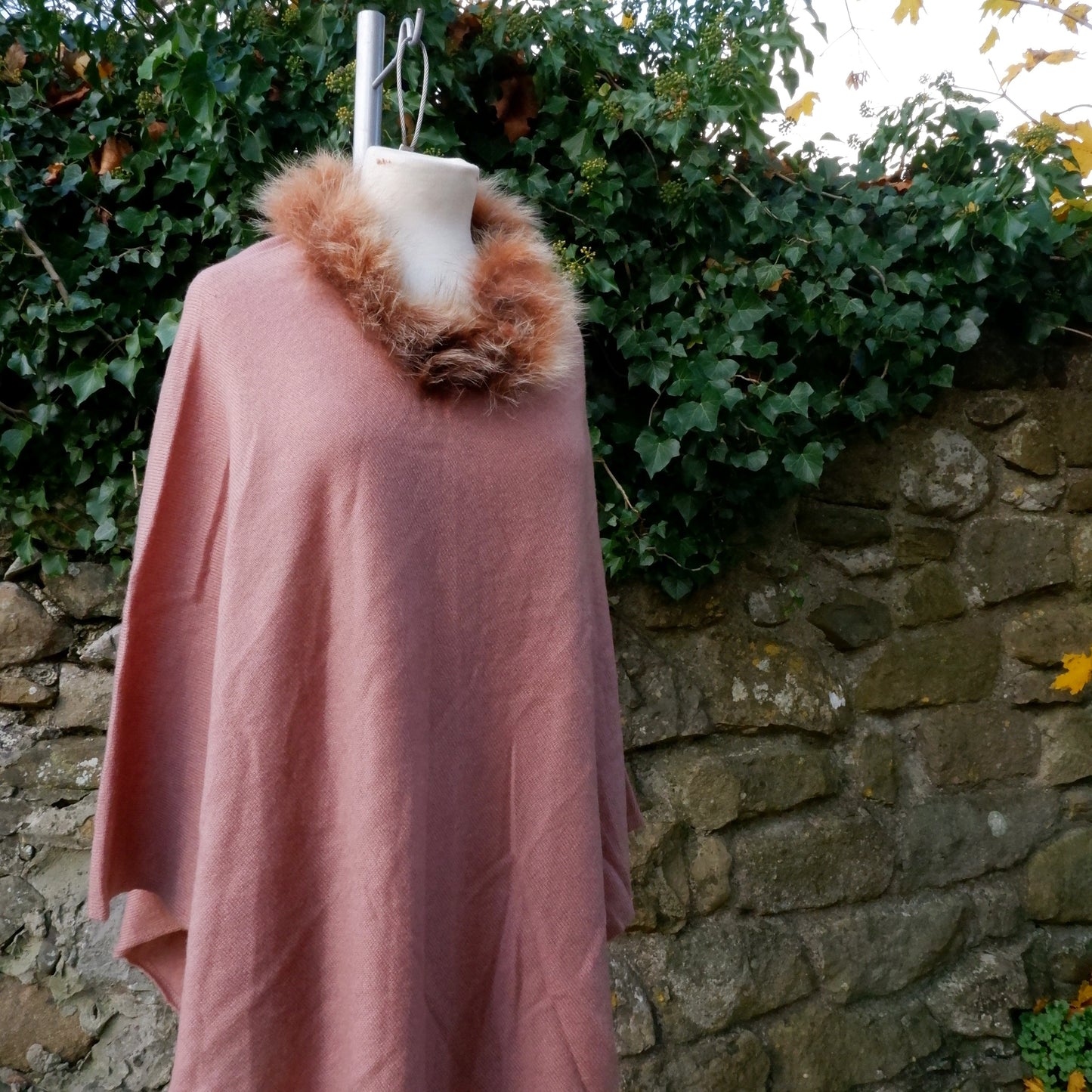 Cashmere Poncho - Dusky Pink with Sunset Faux Fur