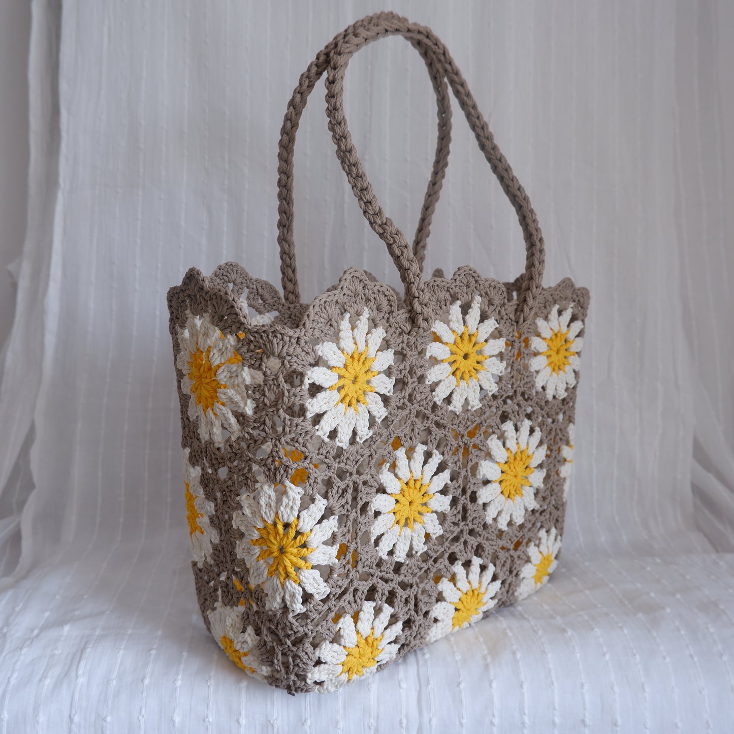 Floral Crochet Bag Daisy
