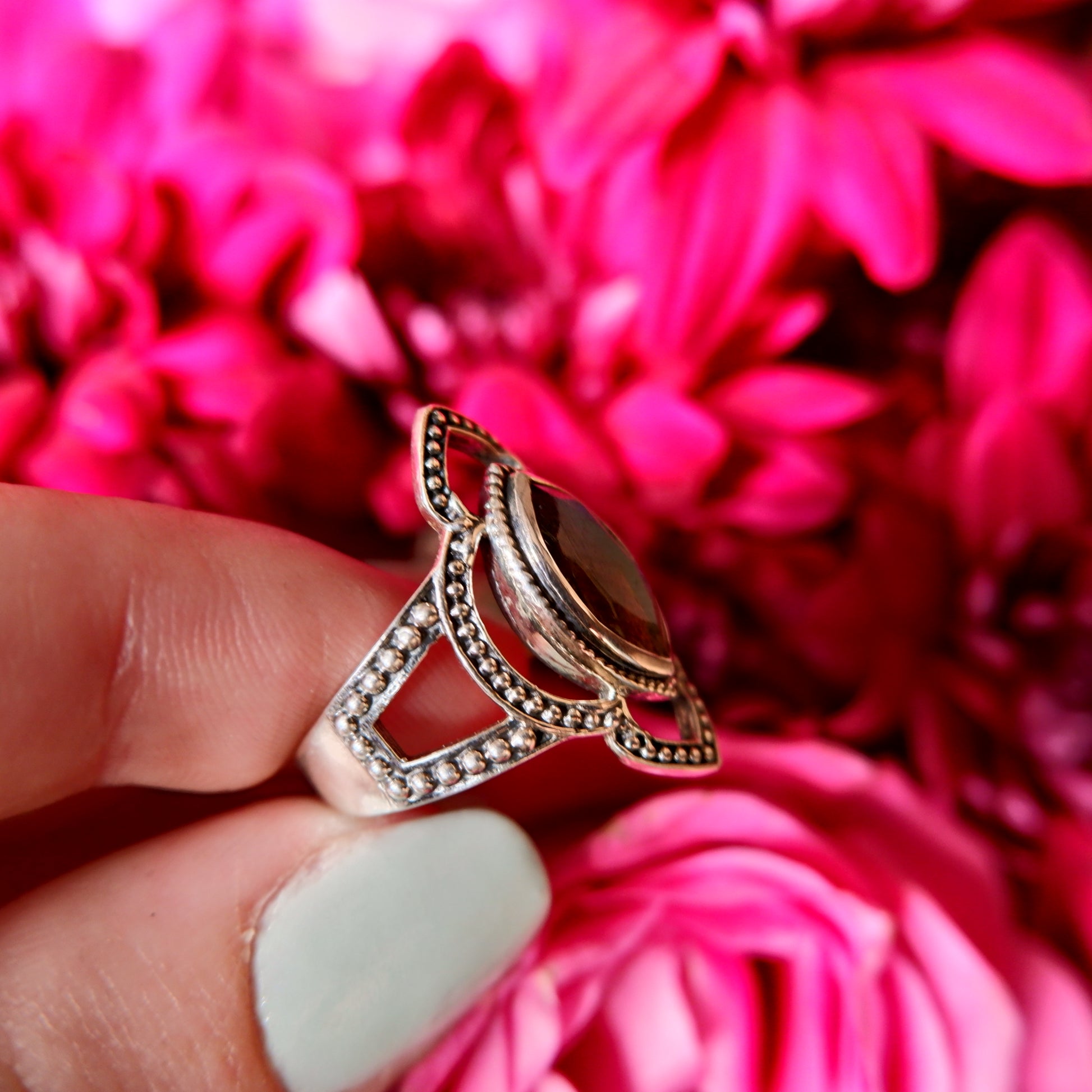 Labradorite Ornate Ring – Ahimaboutique - Main Image