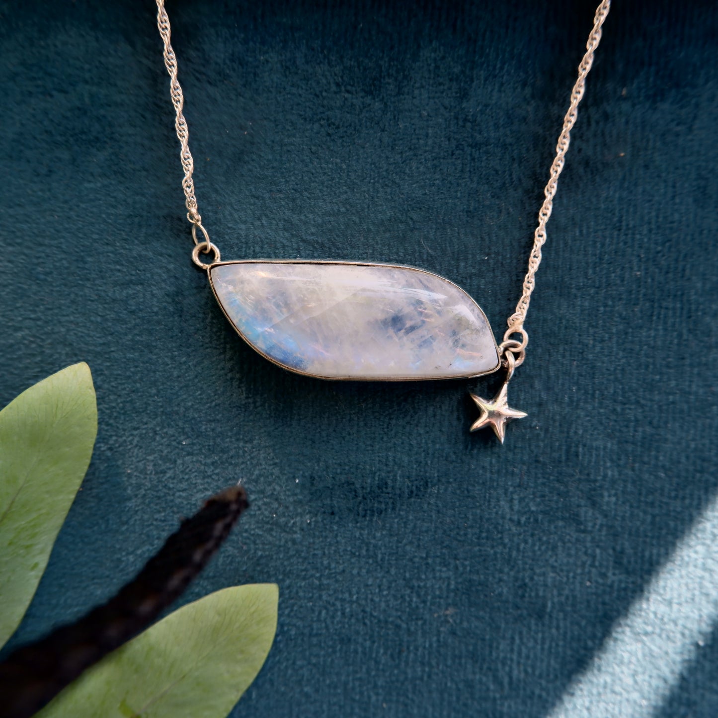 The Fluid Star Pendant - Large