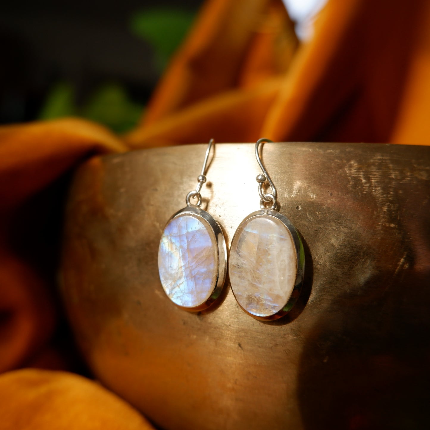 Luna - Moonstone Oval Silver Earrings