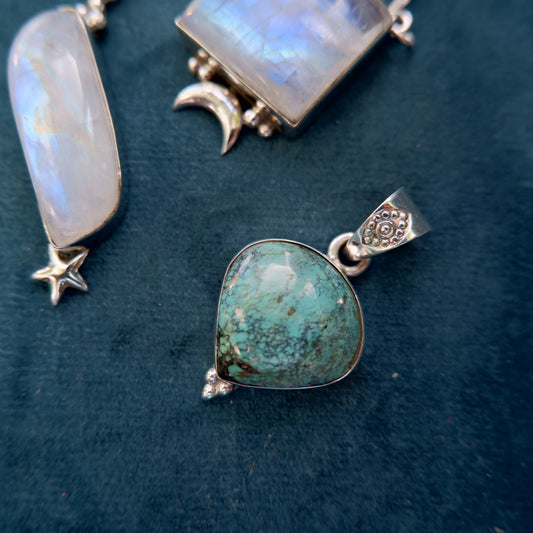 The Turquoise drop Pendant